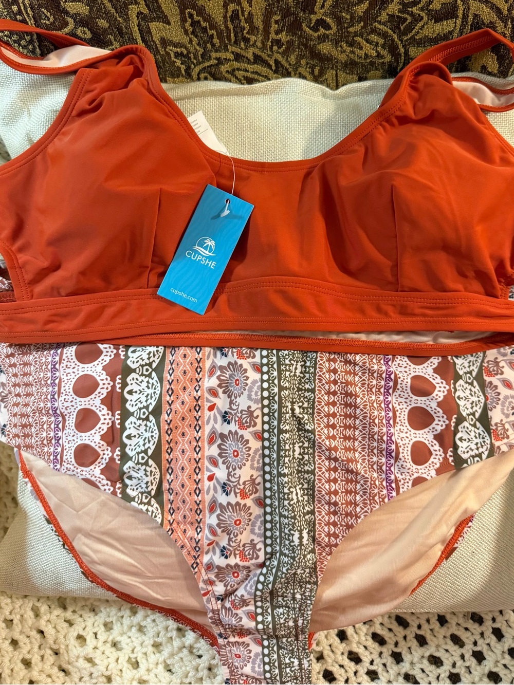 CUPSHE Rust Red Bikini Top with Printed High-Waist Bottoms